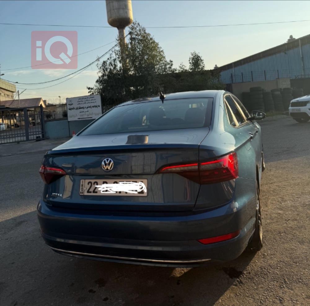 ڤۆڵکسواگن جێتا